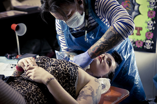 making tattoo