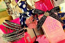 pink victoria secret Picture (hit:110)
